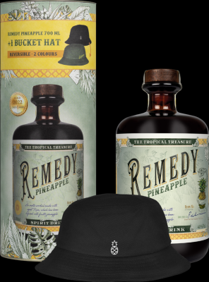 Remedy Pineapple Giftbox With Hat 40% 700ml