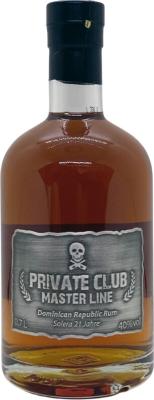 Black Work Pirates Private Club Master Line 21yo 40% 700ml