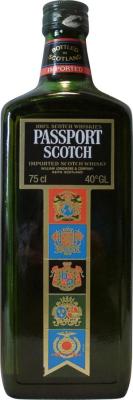 Passport 100% Scotch Whiskies Imported Scotch Whisky 40% 750ml