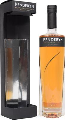 Penderyn Madeira Finish Gold Bourbon Barrel + Madeira Wine Finish 46% 700ml