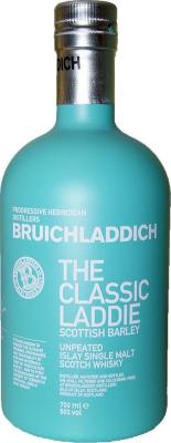 Bruichladdich The Classic Laddie Gift Pack Scottish Barley 50% 700ml