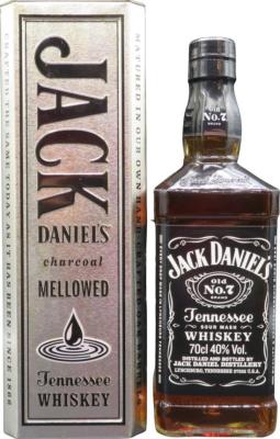 Jack Daniel's Old No7 Brown-Forman deutschland GmbH. 20139 Hamburg 40% 700ml